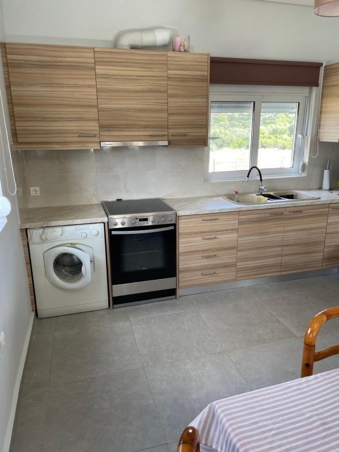 Saint George Family House Villa Palaiá Fókaia Exteriör bild