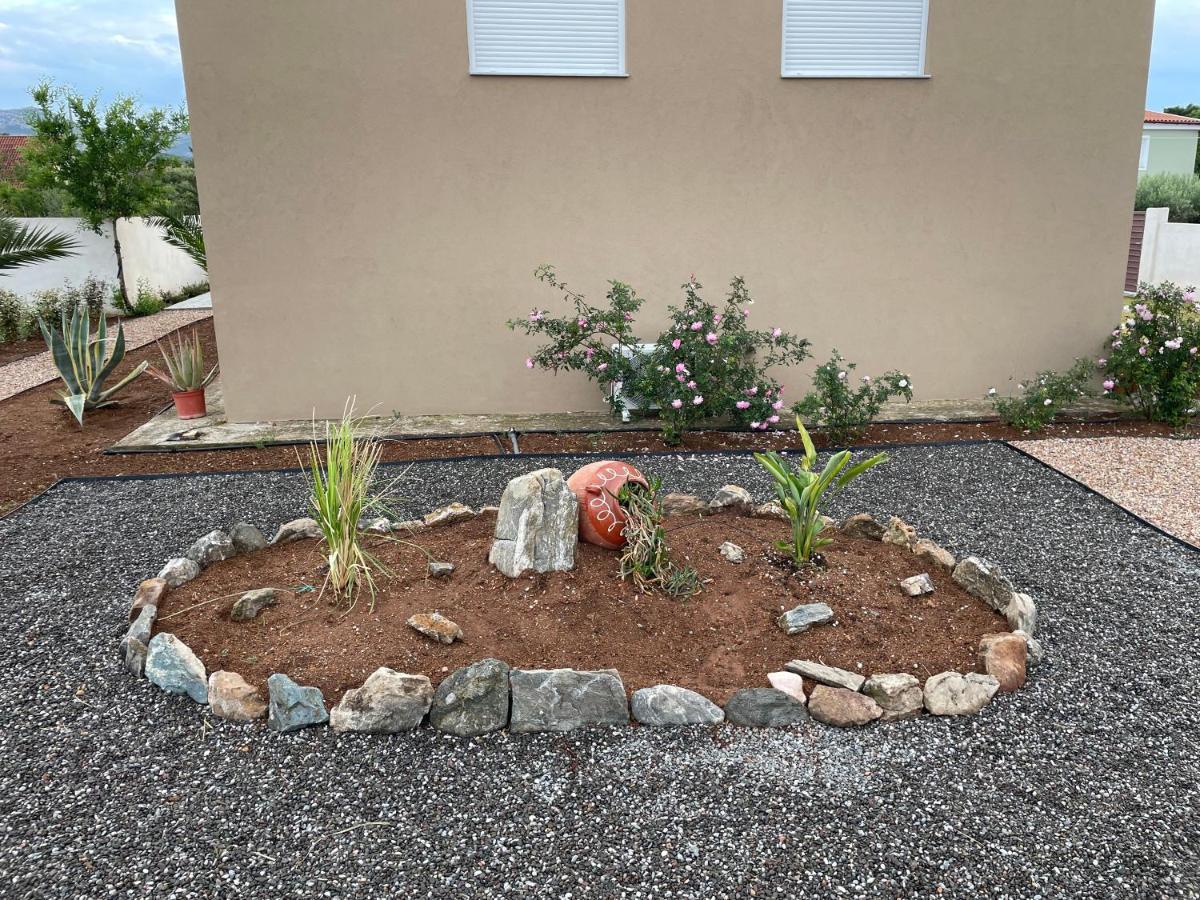 Saint George Family House Villa Palaiá Fókaia Exteriör bild